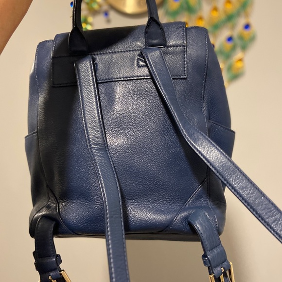 Tory Burch Britten Drawstring Blue Leather Backpack - Picture 5 of 5